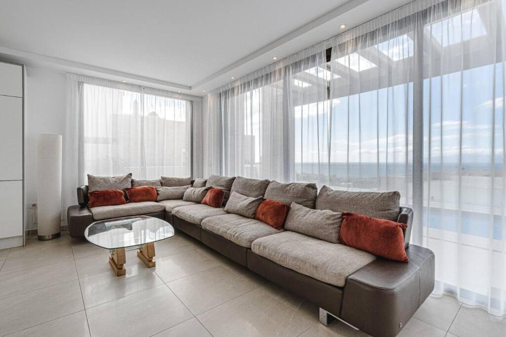 Villa Riviera De 4 Dormitorios Con Piscina. Costa Adeje  Ngoại thất bức ảnh