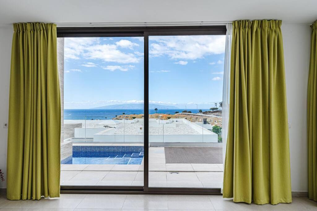 Villa Riviera De 4 Dormitorios Con Piscina. Costa Adeje  Ngoại thất bức ảnh
