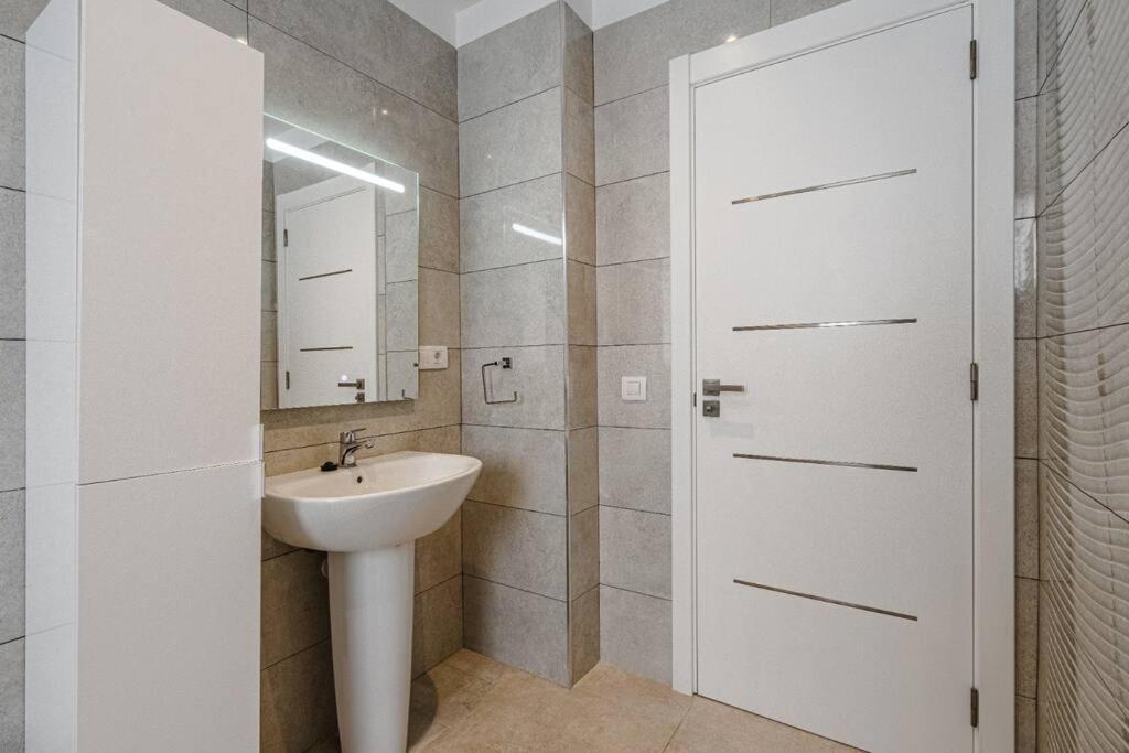 Villa Riviera De 4 Dormitorios Con Piscina. Costa Adeje  Ngoại thất bức ảnh